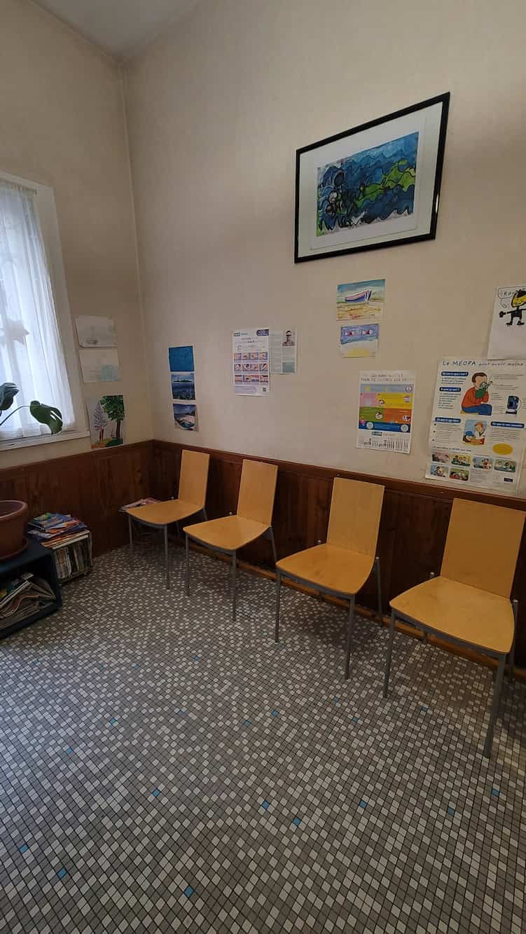 Salle d'attente cabinet Dr Misino